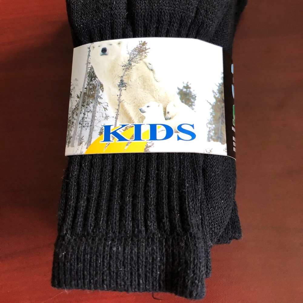 🥰 Free with purchase!✨Kids sports socks